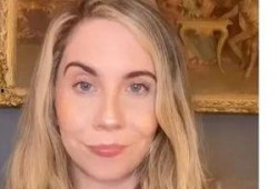 美国女记者爆料视频播放,视频播放背后的真相曝光