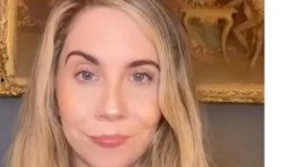 美国女记者爆料视频播放,视频播放背后的真相曝光