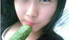 美女吃瓜故事在线听免费,美女吃瓜故事免费在线收听