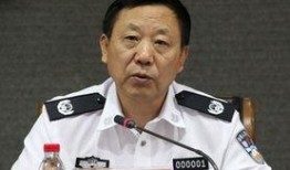 崔校长员工爆料新闻,揭秘校园内幕，真相令人震惊！