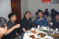 爆料阿飞聚餐图片高清视频,画面细节揭秘