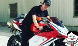 王一博摩托车被爆料视频,速度与激情背后的安全关注